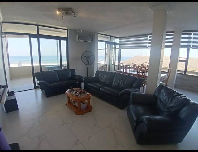 3 BEDROOM APARTMENT FOR SALE IN MANABA BEACH